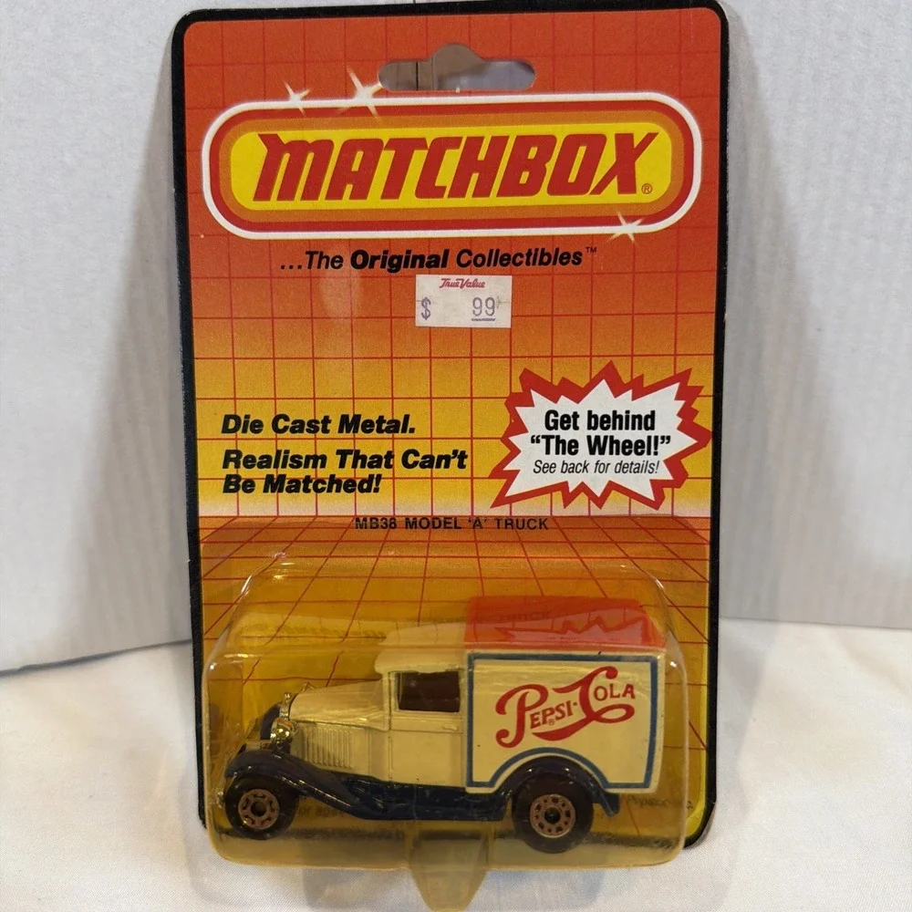 Vintage Matchbox Lot 3 Supervan II Dune Man‎ Pepsi Truck Carded Diecast